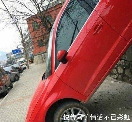 |幽默笑话：婚姻大事，老妈拜托媒婆一定要帮我促成一段姻缘……