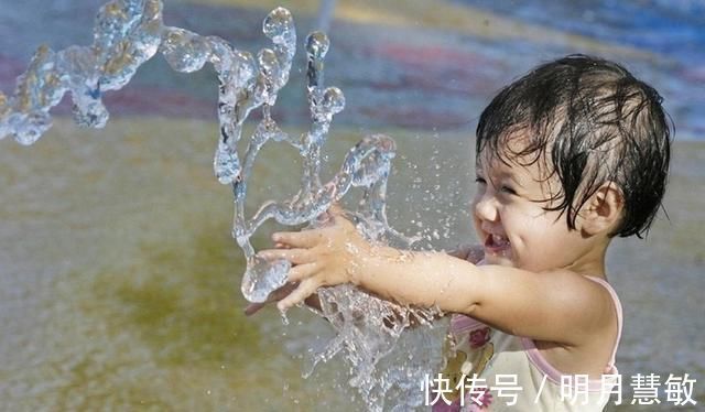 碳酸饮料|4岁女孩呕吐不止,家人以为是感冒,送医后医生喝饮料喝的