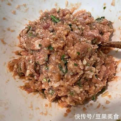 荸荠|馄饨两吃——酸辣馄饨（抄手）、原汤馄饨