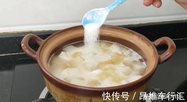 大萝卜|天越冷越爱吃的一锅萝卜煲，做法简单又好吃，鲜香汁美还特别下饭