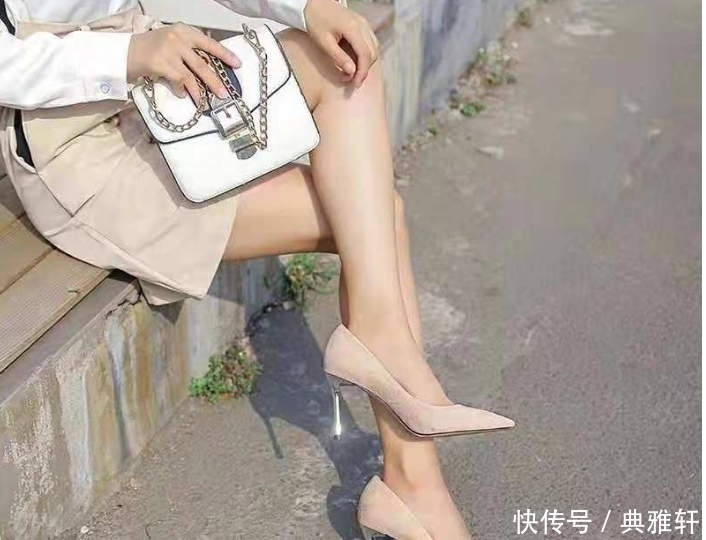 气质|细跟鞋透露着时尚与优雅,让女人的优雅气质随时可见!