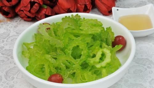 抗氢|女性担心老的快,不妨常吃3种食物,补足气血,身体棒棒哒!