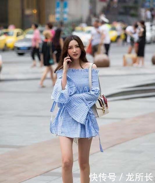 丰腴|街拍:长相很甜很美的小姐姐,身姿丰腴简单好看又知性!