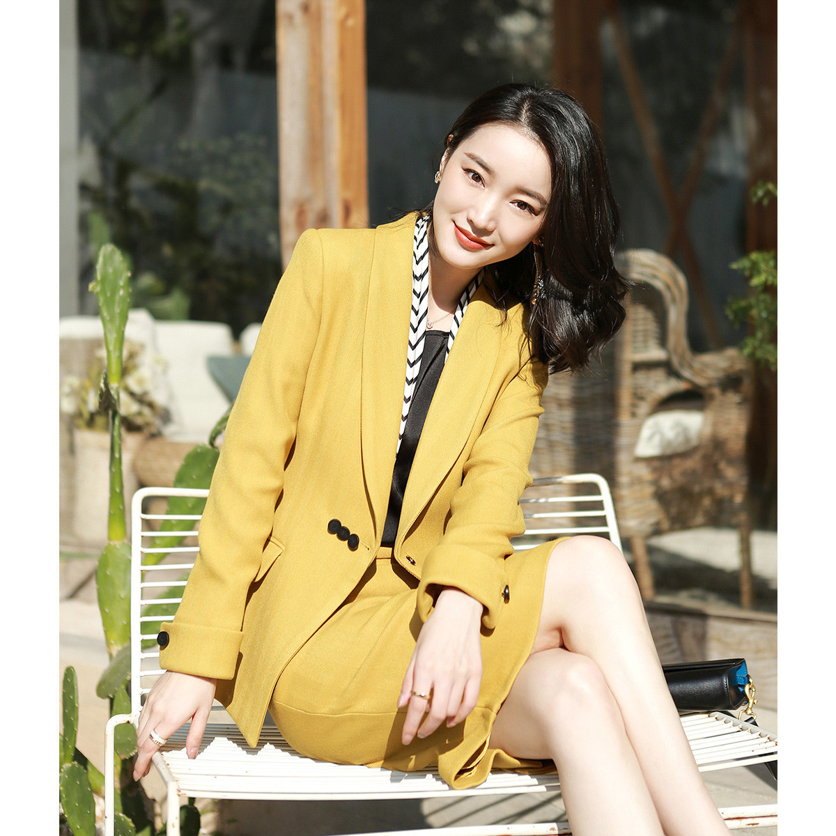 穿搭|西装配裙一半帅气一半温柔, 在这个秋天尽显高级美