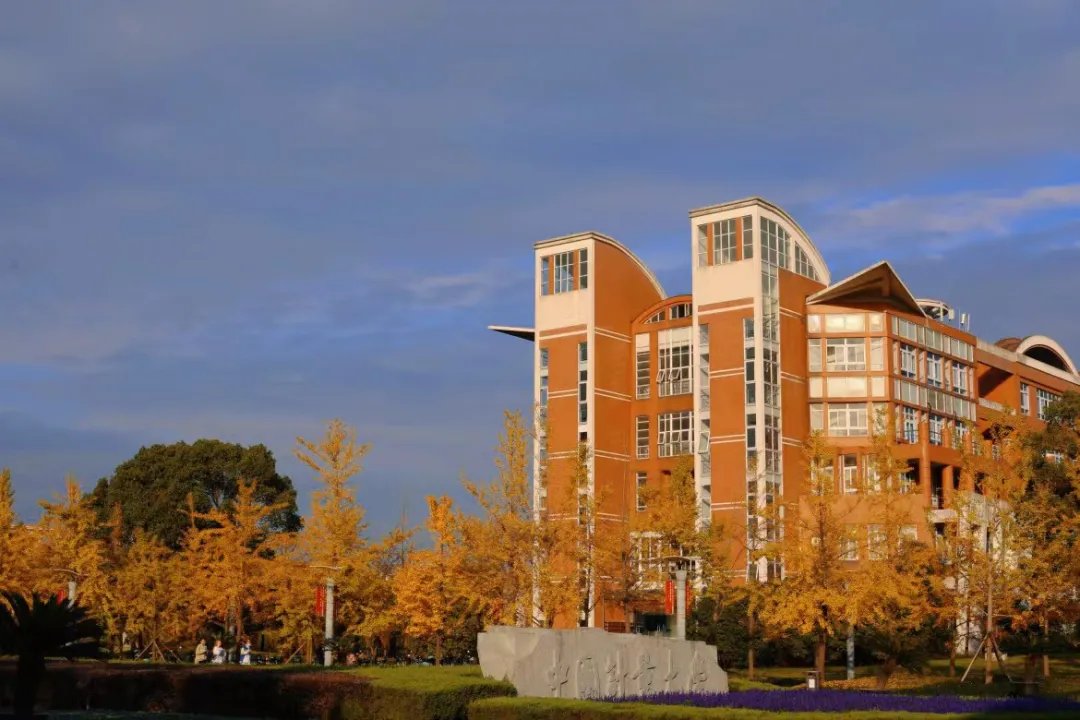 浙江水利水电学院|钱塘大学城秋景，美出圈！