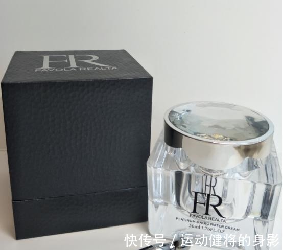 雅诗兰黛 网友极力推荐的面霜倾献肌本活力源，美白补水，让肌肤之美延续！