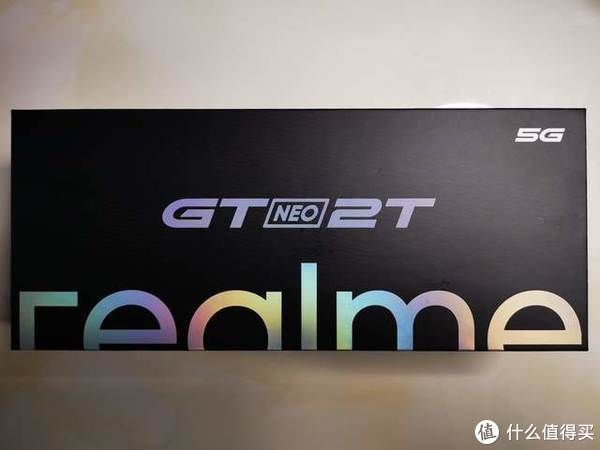 天花板|realme GT Neo2T“釉白”色图赏真实评价：精雕细琢，2K内颜值担当