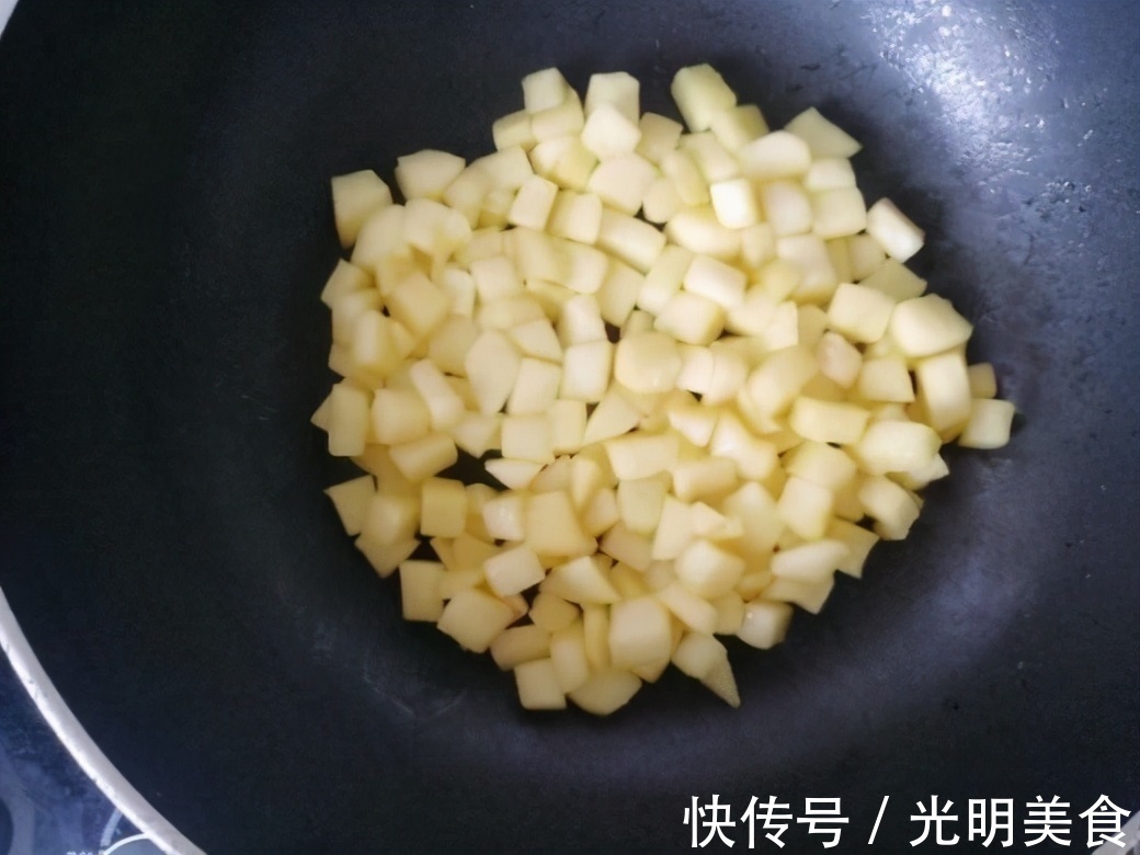 苹果派|家里面的苹果吃不完,用万能的手抓饼解决,孩子很喜欢