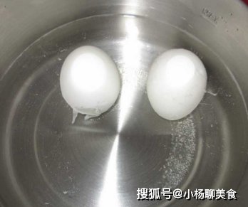 溏心鸡蛋|做溏心鸡蛋时，把握好时间，每个人都能做成！嫩嫩的，鲜香诱人！