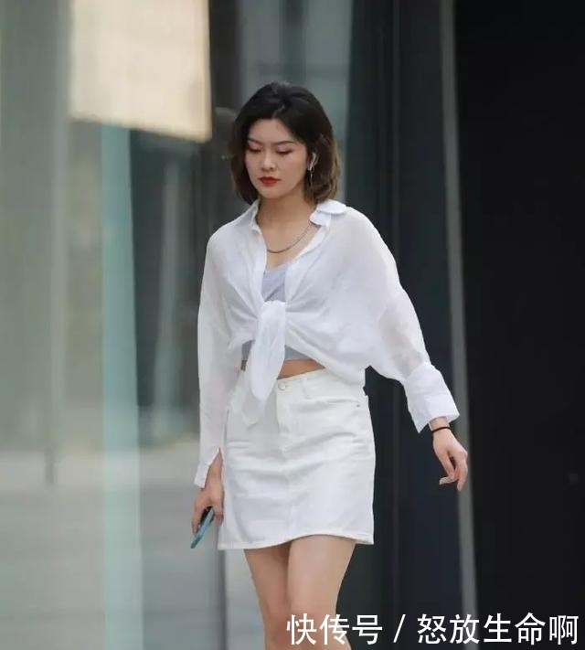 让这个冬天既舒服又有时尚感的连衣裙装扮,穿出优雅的姿态