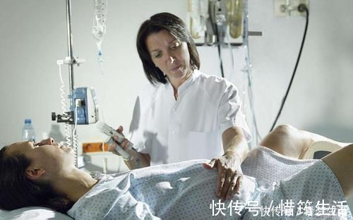 准妈妈|超预产期5周，准妈还在家“待产养胎”，取出孩子后医生无奈摇头