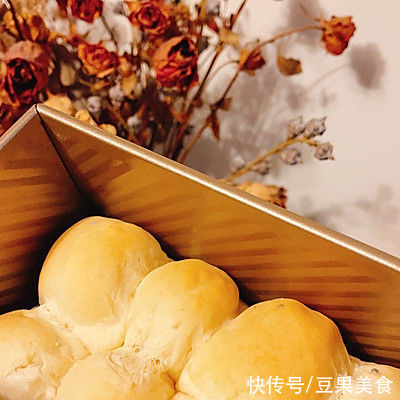 #金龙鱼精英100%烘焙大师赛-爱好组-高筋#芝士椰蓉面包