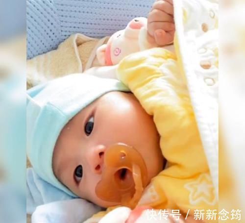 皮肤瘙痒|一个简单的小方法,就能解决婴儿抓脸的问题,新手父母不用再担心