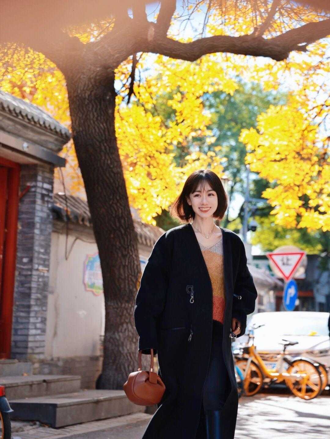 温暖|秋冬大衣的温暖,娴静柔和不负秋冬意