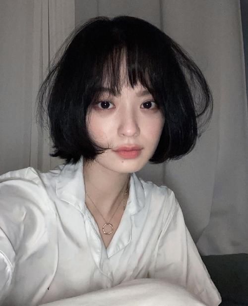 女生|原来,学生时期同样是素颜却有很多异性缘的女生,都有这5个特点