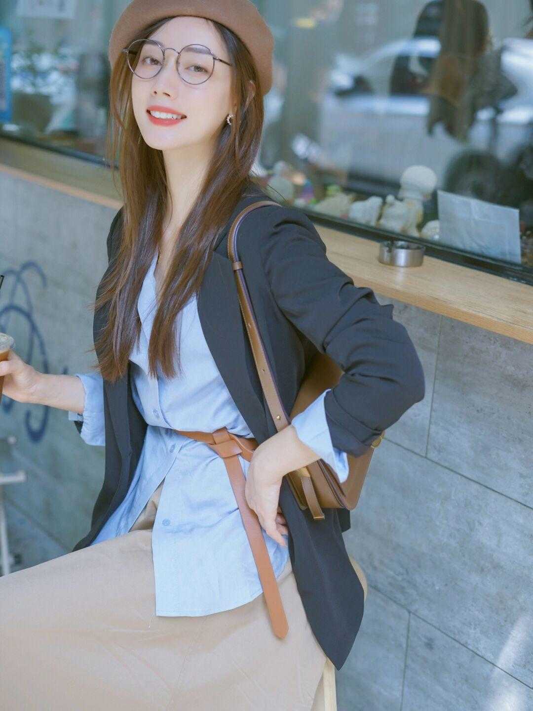 女生|都是基础款的衣服,看起来既高级又时尚,简直好搭配又惊艳