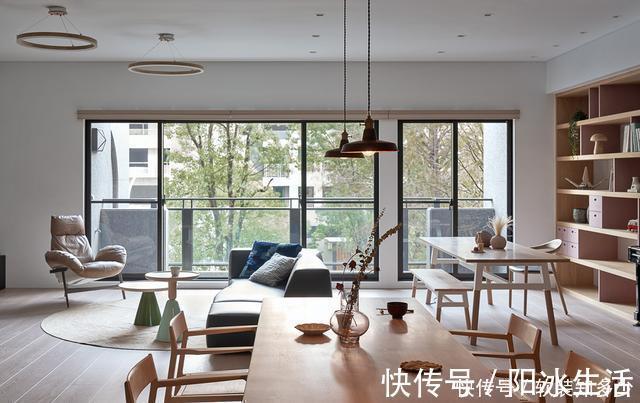 层架|一家三口住在这素雅别致的环境中,真令人羡慕,这是怎么装饰的呢