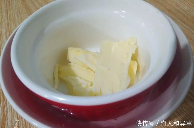 平安夜收到的苹果太多怎么办做个简单又甜蜜的苹果蛋糕吧