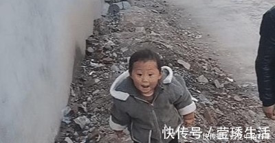 宝宝|“最嚣张宝宝” 因吵架爆红,小手一指小脚一跺,谁怕谁