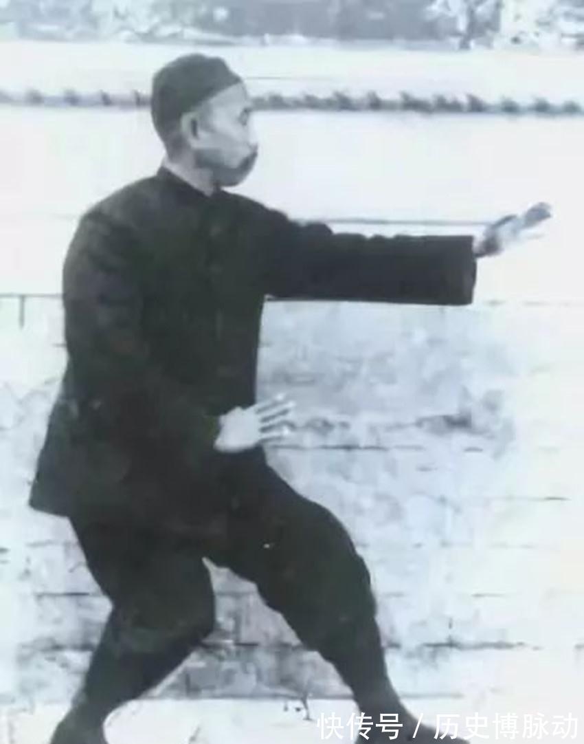 太极拳#李玉琳拜孙禄堂为师,为何孙堂三年不教他功夫,反而对他很客气