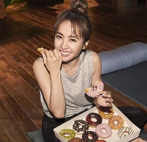 脸上有这5个特点的女人，千万别留披肩发，否则会让你老十岁