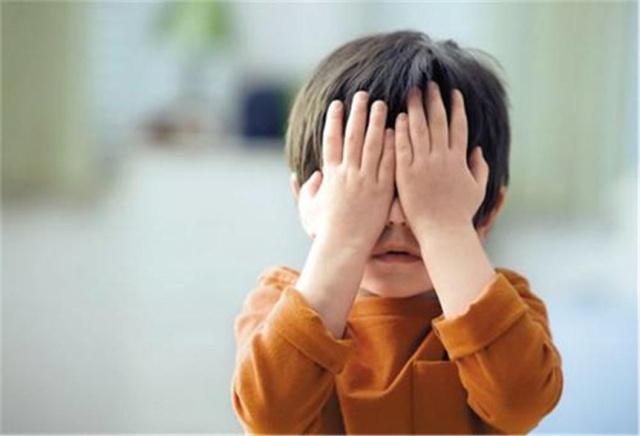 老师|爸爸姓“史”,给女儿起了这个名字,老师每次点名都闹笑话