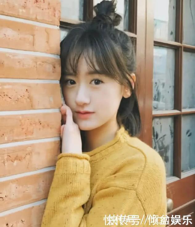 刘海 老得慢的女人,总是不会放过下面4种发型,经典活力,格外显气质