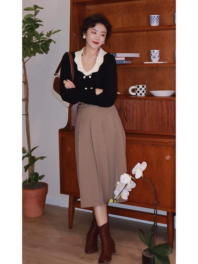 减龄|裙装穿搭指南,30+女性穿起来也不显老,穿出18岁的清纯魅力