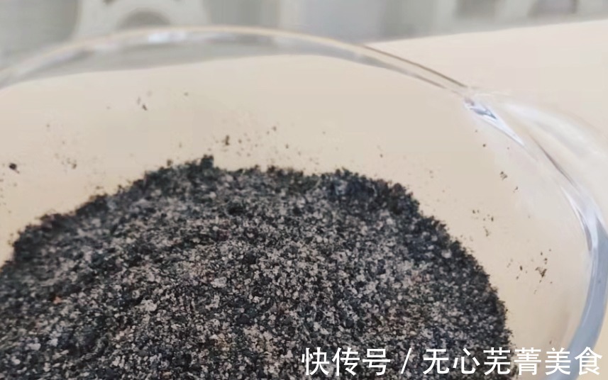 含钙|秋季,该吃的不是核桃而是它,钙含量极高,炒一炒嚼着吃真的好香!