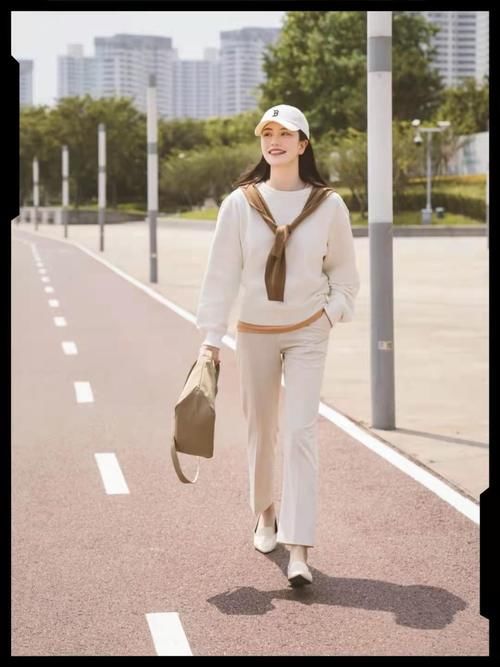 把米色穿对了，真的很优雅，充满了日系温柔风