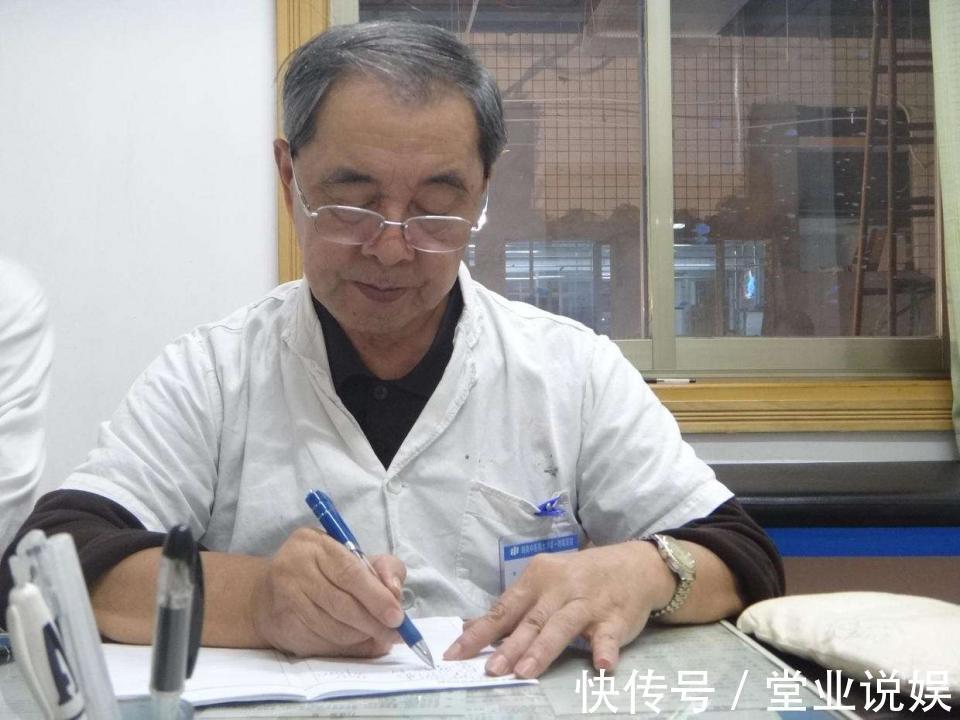 王勃|行医一辈子,退休前一位老中医的感叹“为人不易,学点中医”!