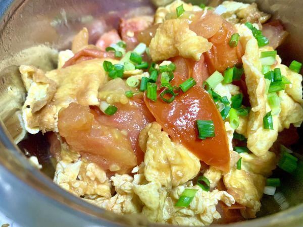 做了番茄炒玉子(たまご)挑剔的老公竟然吃了3大碗!