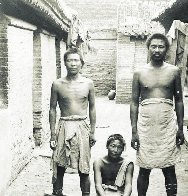 贝勒爷|晚清老照片：贝勒爷霸气出访欧美，老百姓“踩茶”手艺大揭秘！