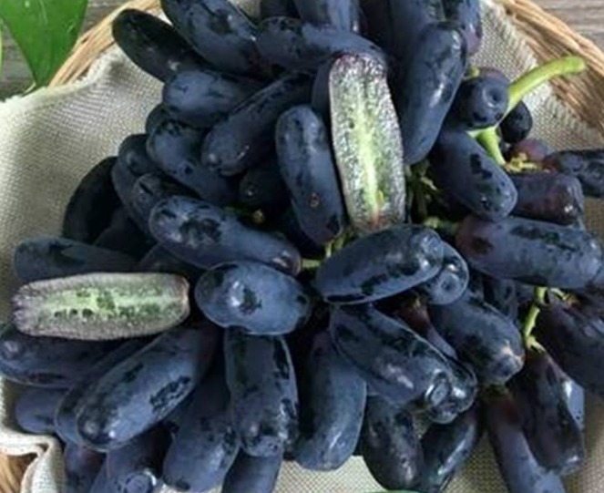 葡萄|女性气色差，每天吃几颗此果，还可祛痘痘，祛雀斑，排毒瘦身