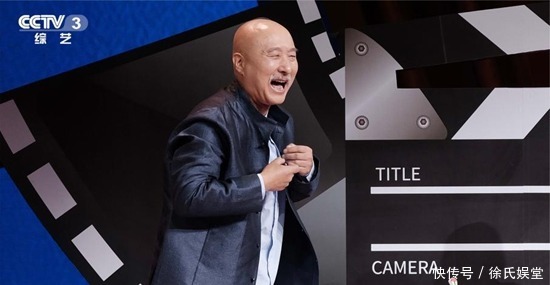 喜剧表演要注重人物的交流互动 从人物出发生成动作和行为!