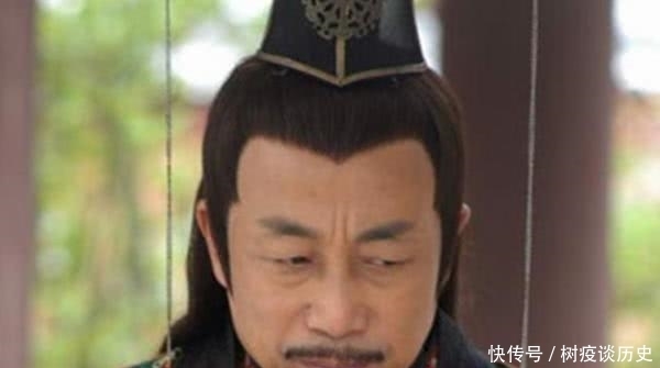 皇帝|丞相抓捕大侠，大侠就灭他全家，皇帝知道后：赏