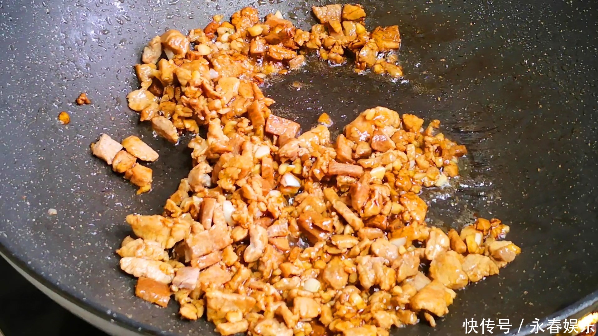 早餐别吃油条了,教你个新鲜吃法,我家一周吃7次,比包子还要香