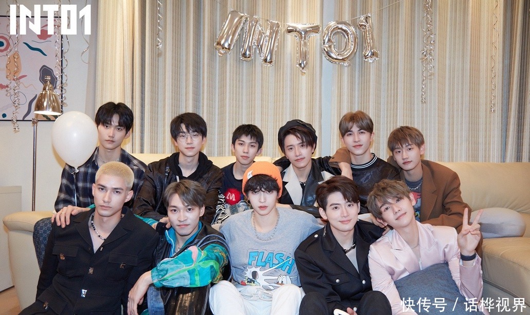 超新星|INTO1首秀舞台缺1人,首张EP即将发行,超新星也安排上了