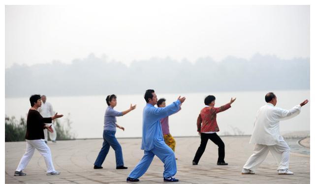 五谷杂粮|医生忠告:老年人坚持的这5大养生习惯,可能存在健康风险