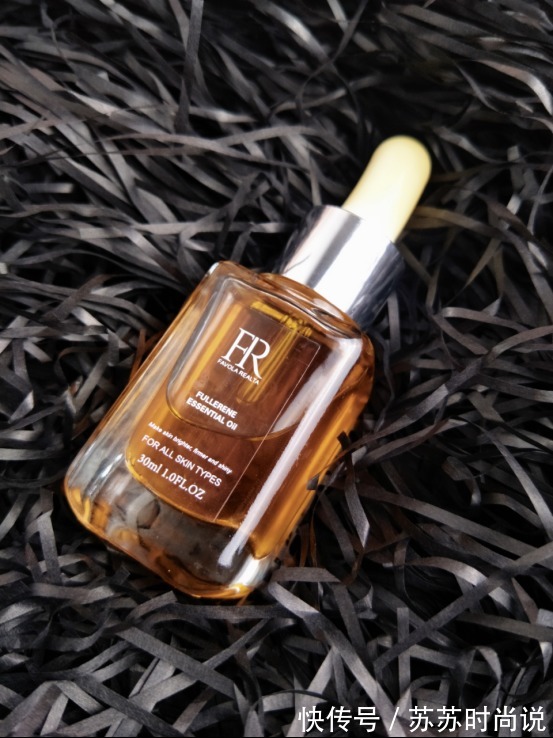 精华|口碑不错的精华推荐:有效紧致肌肤收细毛孔,绽放肌肤年轻风采