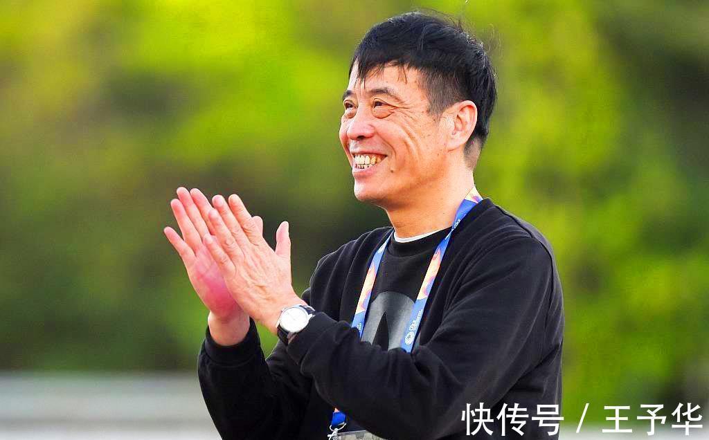 官宣|陈戌源天降喜讯!发改委重大官宣,投资21亿元,中国足球机会来了