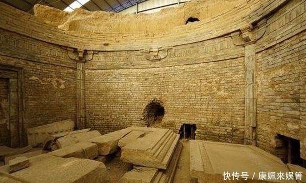 古墓|古墓里的长明灯为何会千年不灭?原理让学过化学的人都笑了