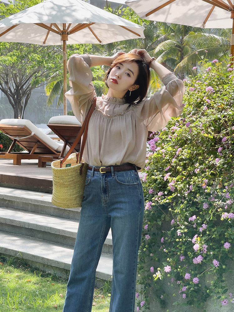 小个子|155-165小个子女生看过来,学这位博主这样搭配,提高腰线显身材