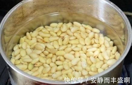 豆浆|打豆浆时，黄豆泡好别直接打，多加这一步，豆浆才会更加香浓丝滑！