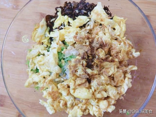 天冷,包饺子别只用白菜了,试试这样做,鲜美营养,超好吃
