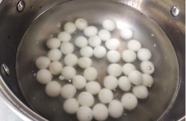 晚上吃它，舒筋活络，大补气血，但是早上不要吃