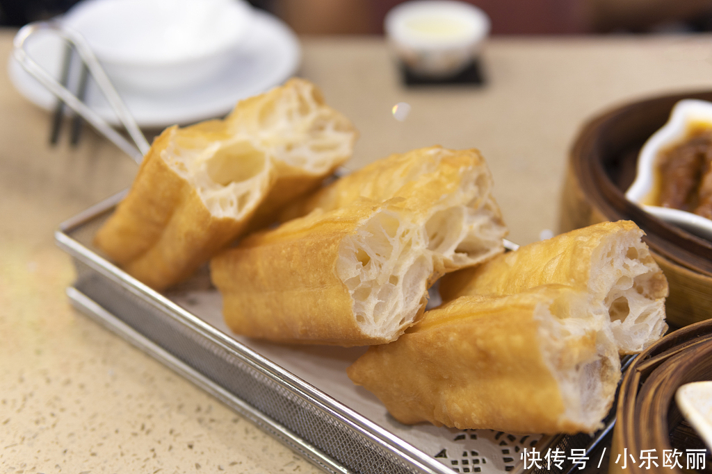 46岁大姐脑梗离世，医生劝诫：厨房一种调料是祸根，害了不少人