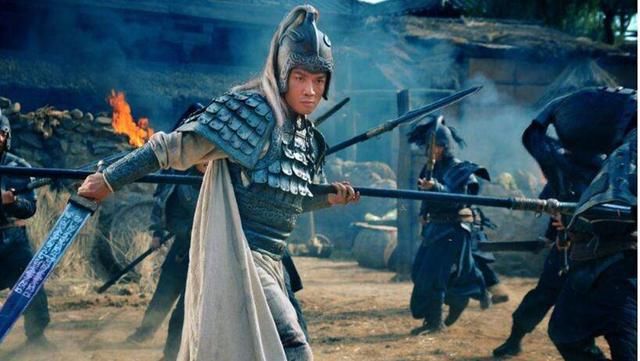 曹操|赵云和吕布谁更胜一筹？从刘备和曹操的评价中，也许能找到答案