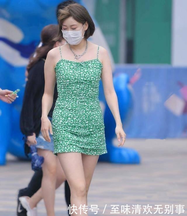 t恤|连衣裙性感修身,简约利落干净清爽,身材完美