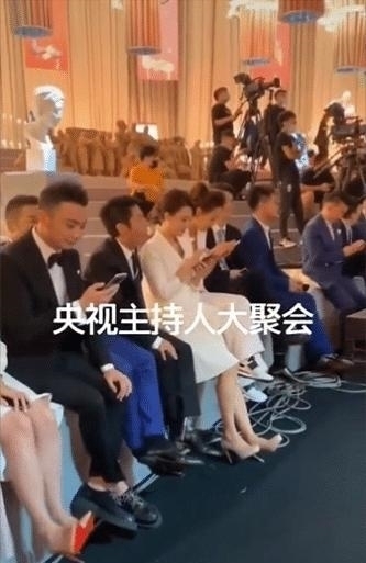 频繁出错,需要“贷款上班”的央视主持人李梓萌,如今又曝新情况